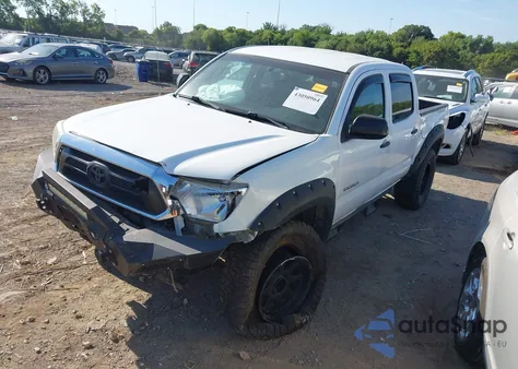 2013 Toyota Tacoma Double Cab from USA, damaged, VIN 3TMLU4EN1DM111396